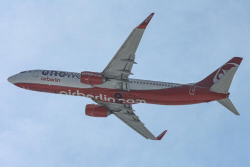 AirBerlin Boeing Boeing 737-86J D-ABMF "OneWorld Livery"