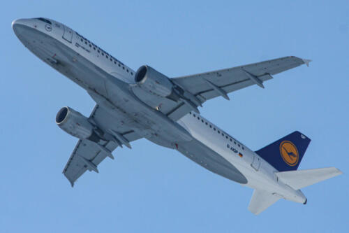 Lufthansa Airbus A320-211 D-AIQP